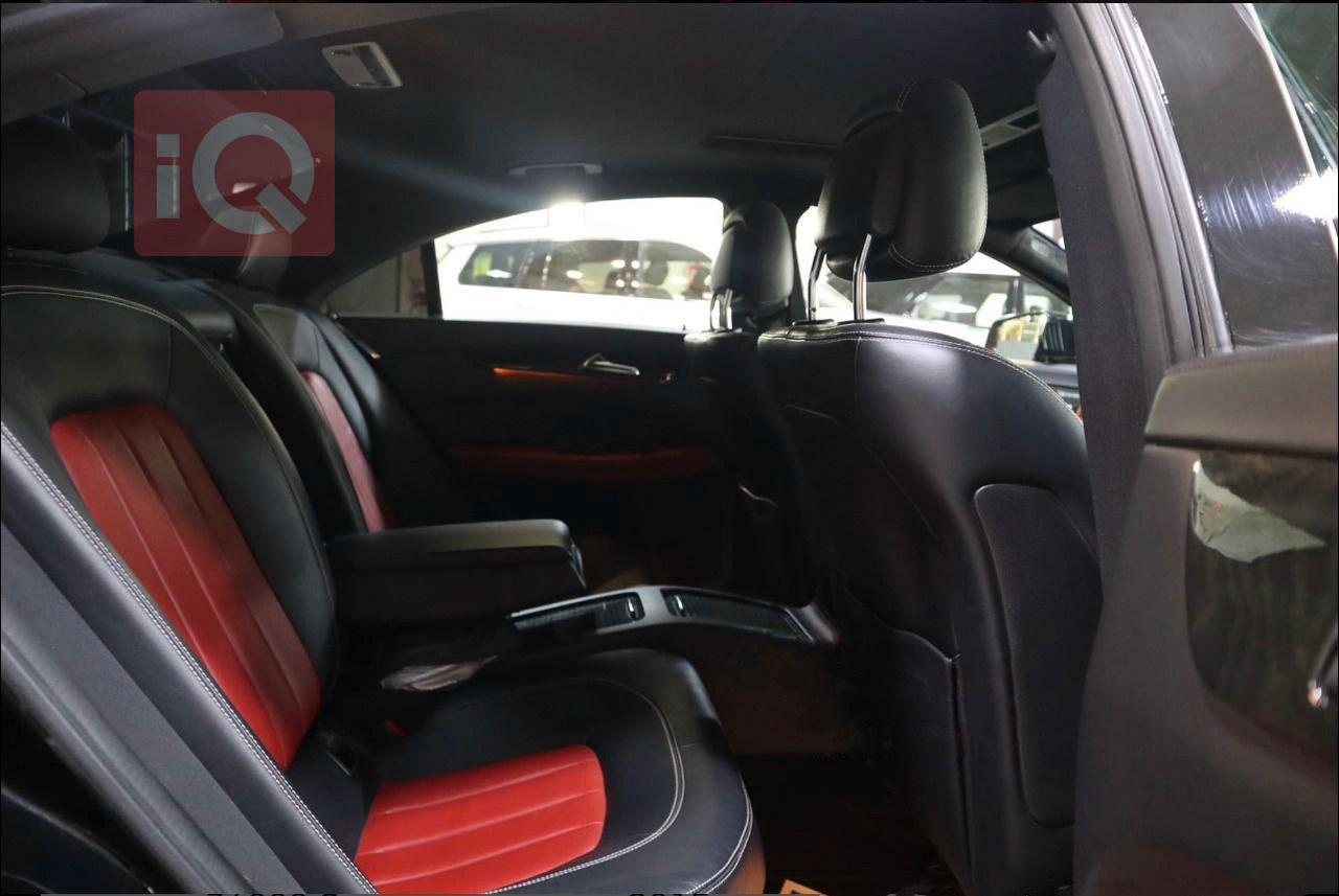 مرسيدس بنز CLS